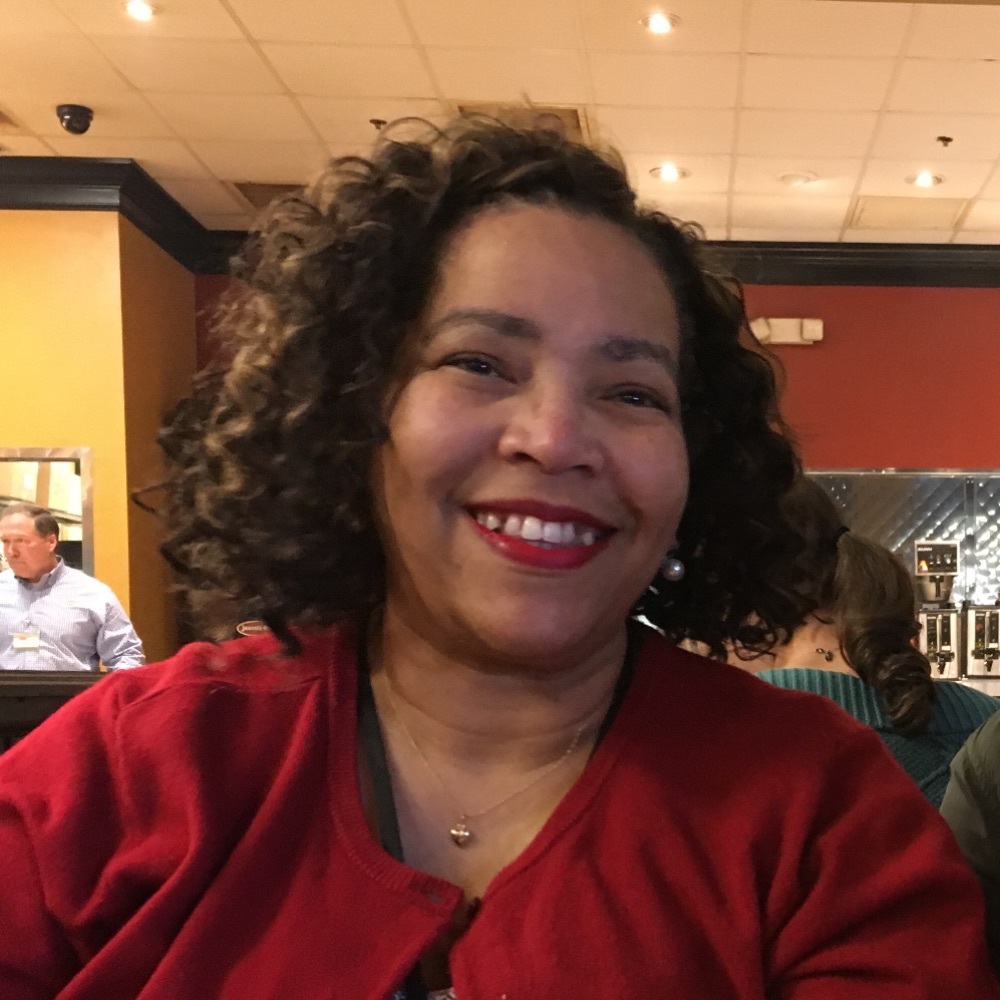 Meet your Posher, Juanita